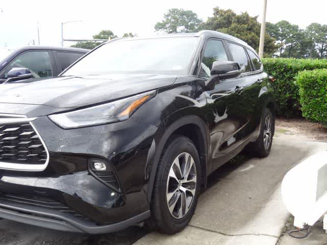 Certified 2023 Toyota Highlander XLE