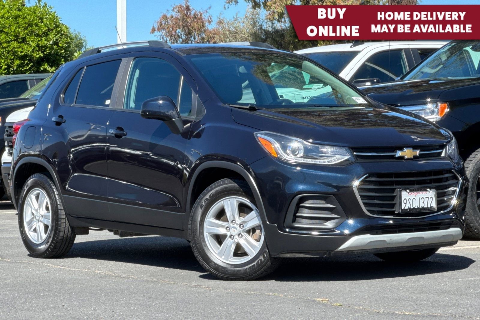Used 2021 Chevrolet Trax LT w/ Driver Confidence Package FWD image 1