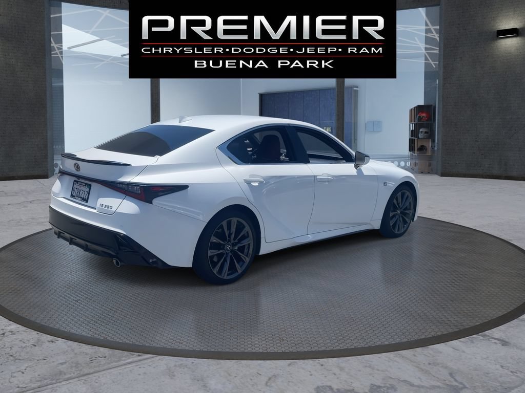 Used 2022 Lexus IS 350 F Sport RWD image 8