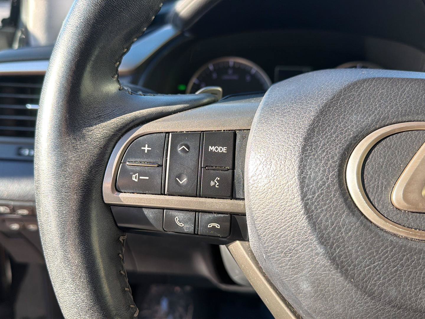 Used 2020 Lexus RX 350 FWD w/ Premium Package image 21