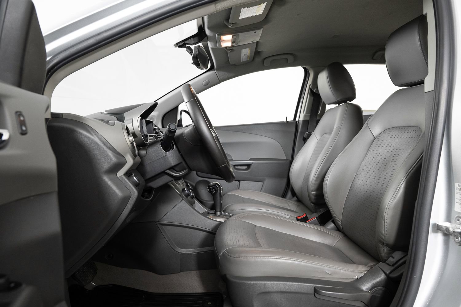 Used 2015 Chevrolet Sonic LTZ image 15