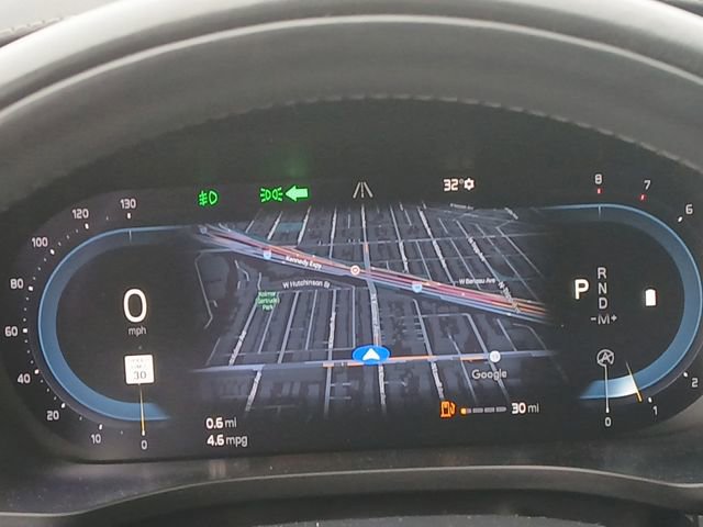 Used 2022 Volvo XC60 B5 Inscription w/ Climate Package image 8