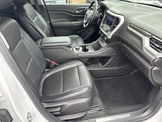 Used 2023 GMC Acadia SLT FWD image 14