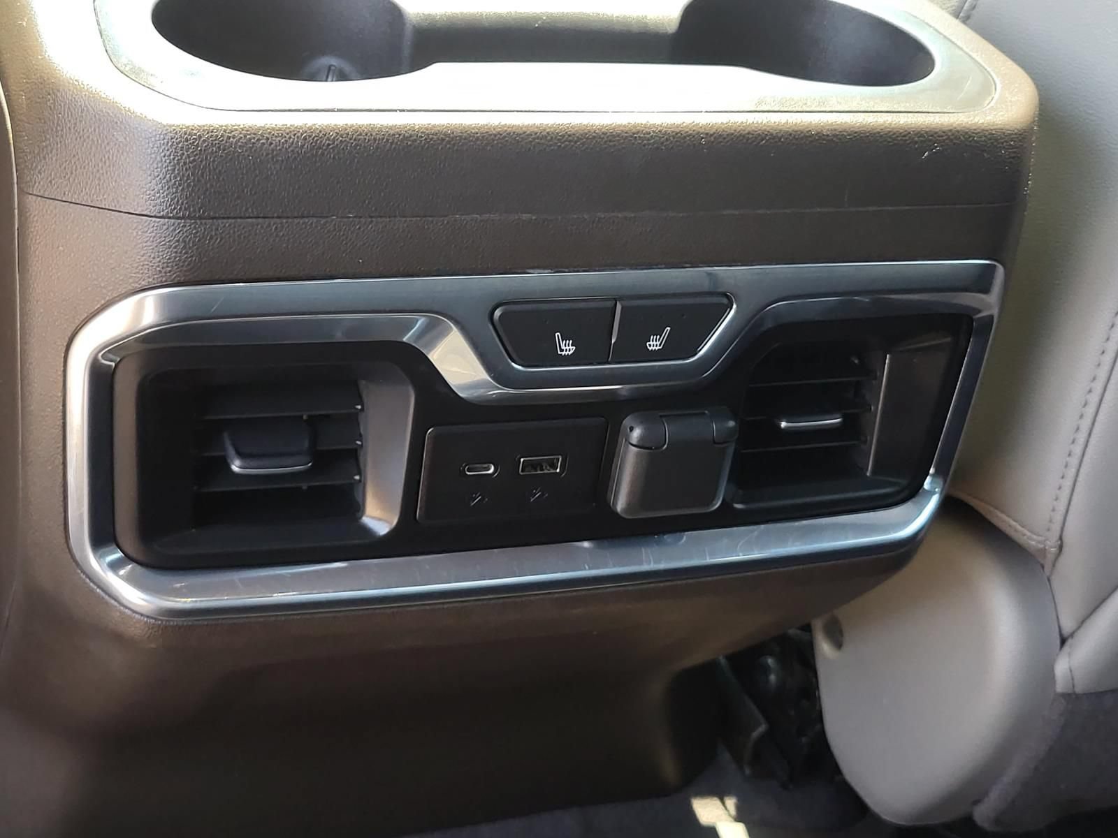 Used 2022 Chevrolet Silverado 2500 LTZ w/ LTZ Premium Texas Edition AWD/4WD image 15