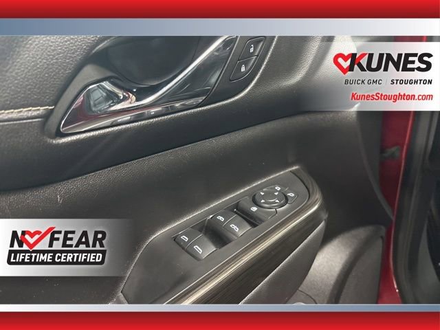 Used 2023 GMC Acadia SLT image 19