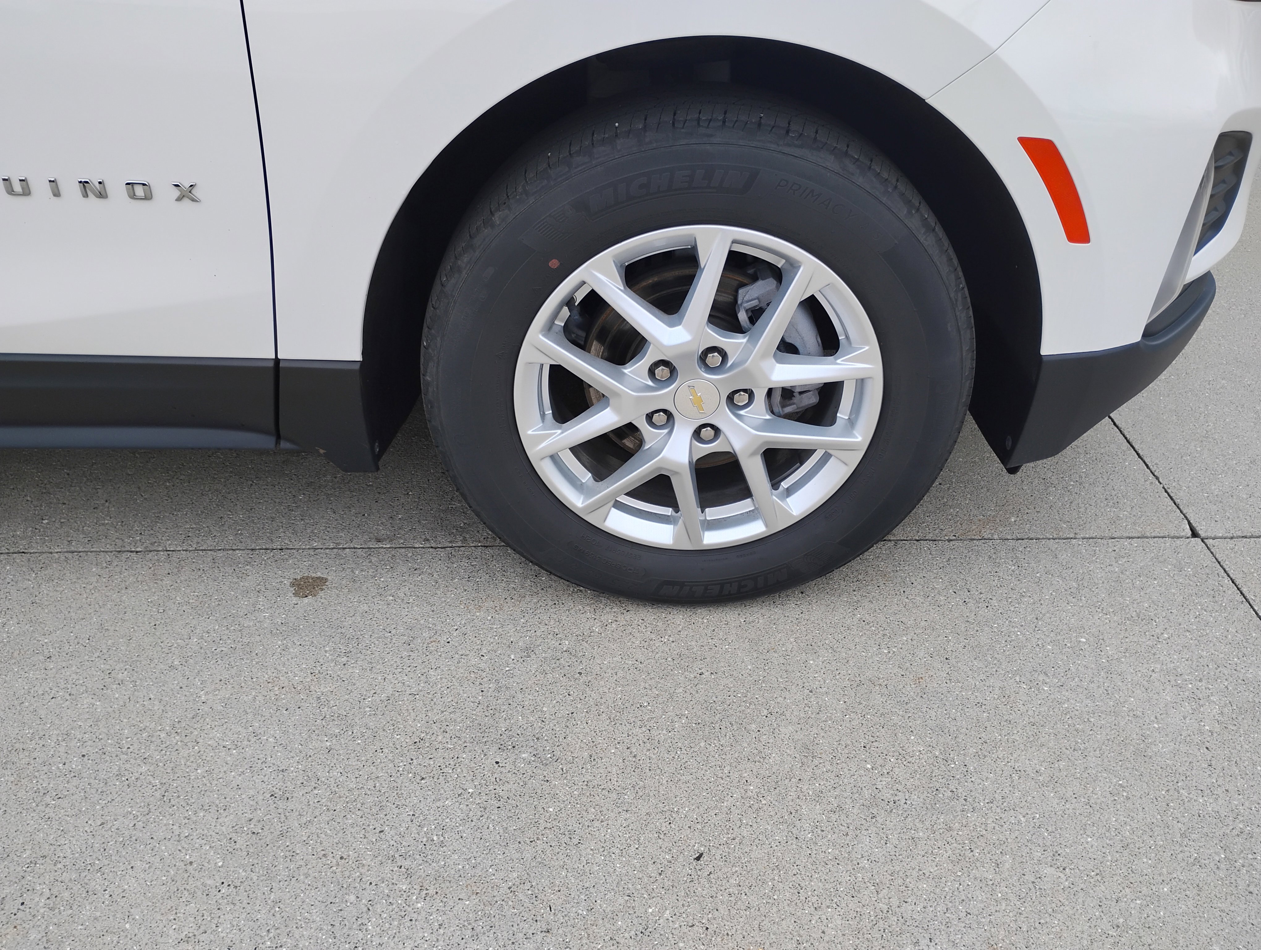 Used 2022 Chevrolet Equinox LT FWD image 27