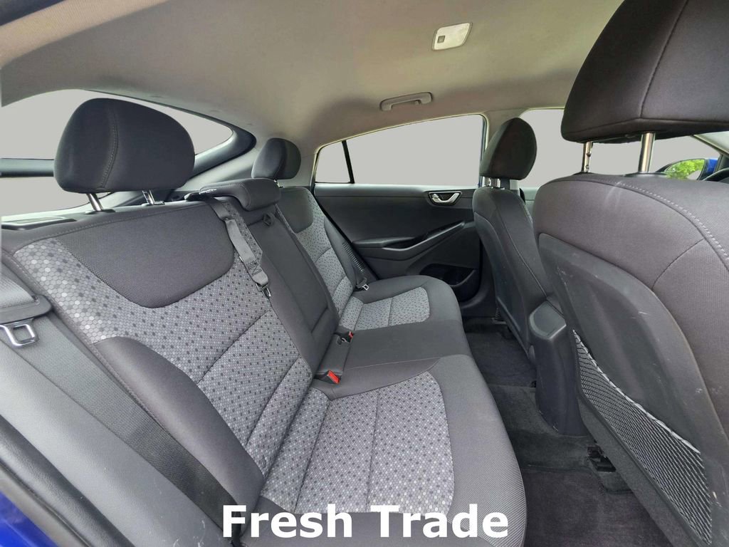 Used 2019 Hyundai Ioniq Plug-In Hybrid image 9