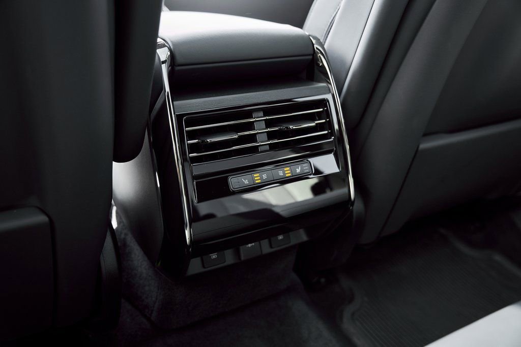 Used 2025 Land Rover Range Rover Sport Dynamic SE AWD/4WD image 47