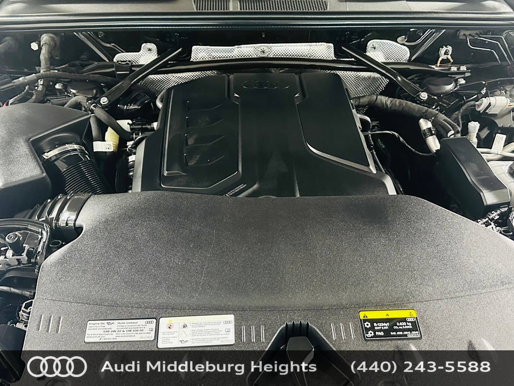 Used 2025 Audi Q5 Premium AWD/4WD image 30