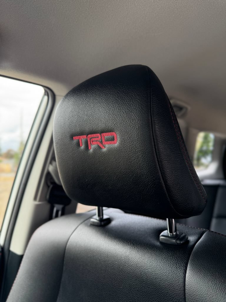 Used 2024 Toyota 4Runner TRD Off-Road Premium AWD/4WD image 32