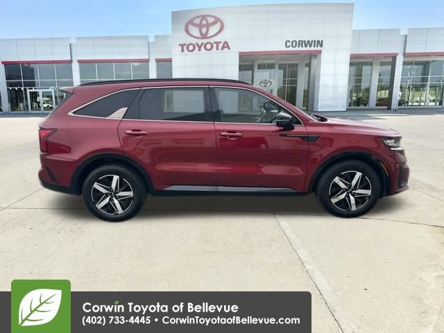 Used 2021 Kia Sorento S w/ Panoramic Sunroof Package FWD image 6