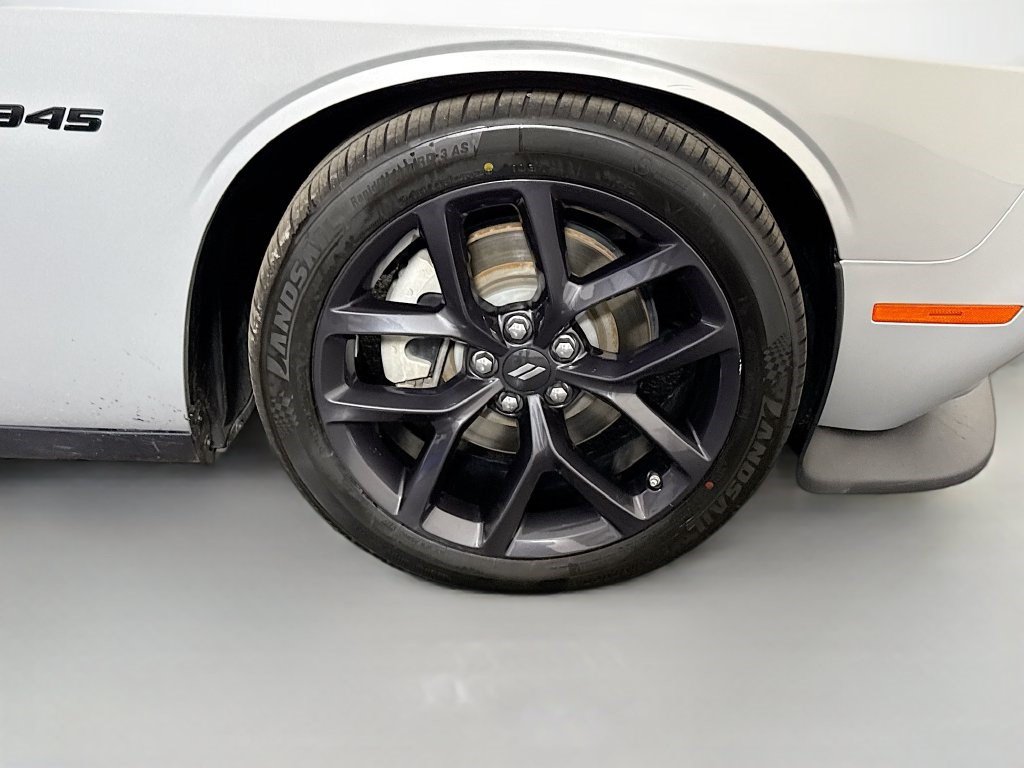 Used 2023 Dodge Challenger R/T w/ Blacktop Package RWD image 29