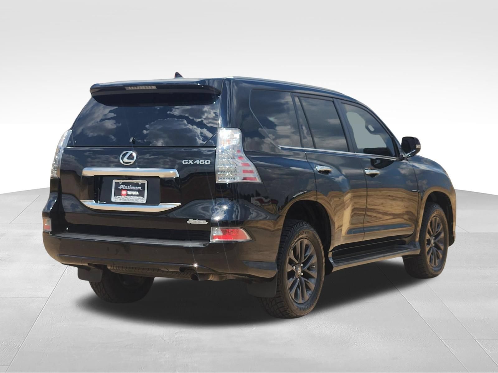 Used 2023 Lexus GX 460 Premium w/ Premium Package AWD/4WD image 4