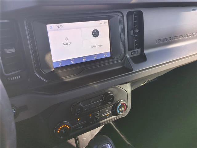Used 2022 Ford Bronco Base image 13