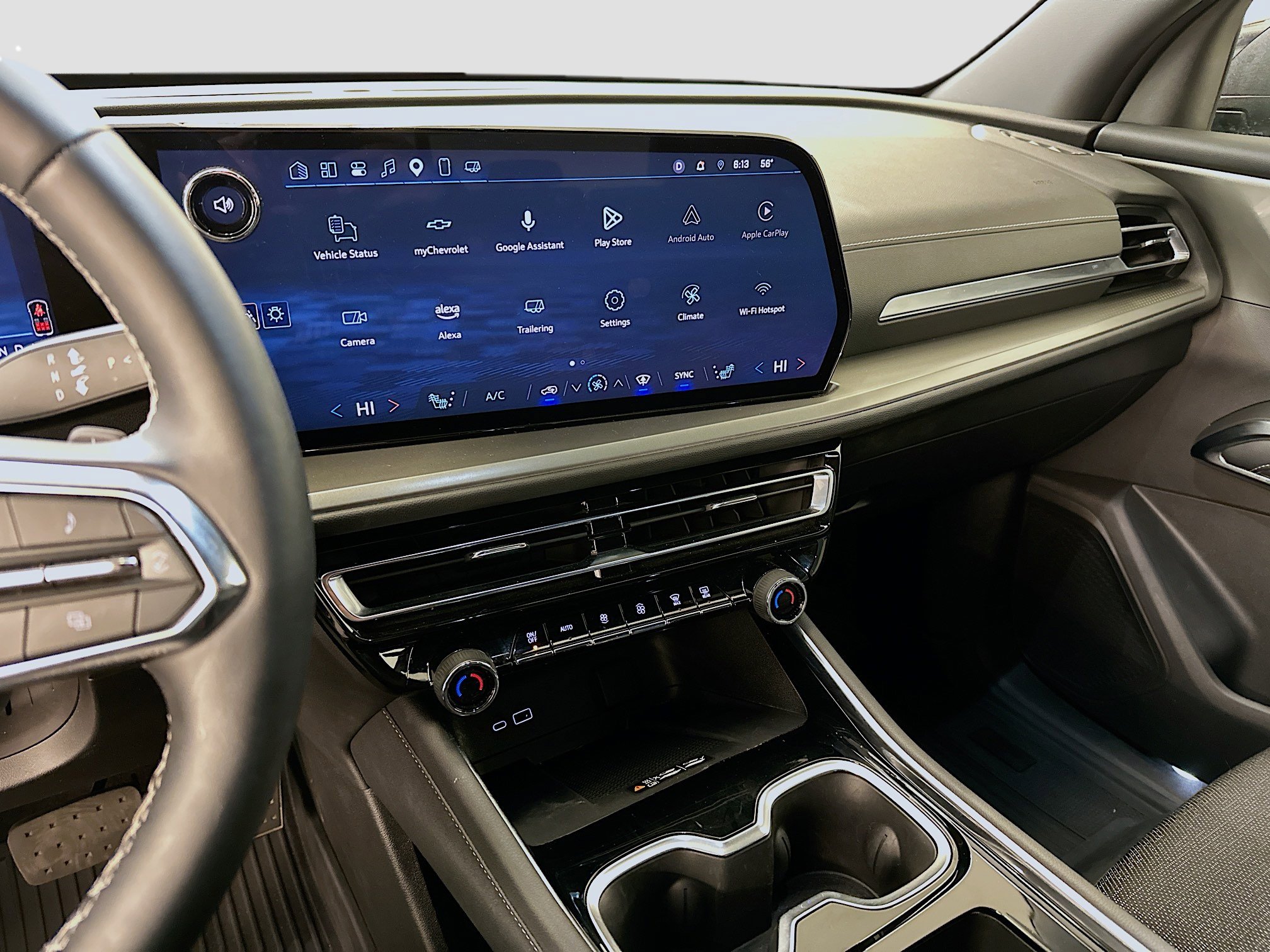 Used 2025 Chevrolet Traverse LT w/ Sun and Wheel Package image 26