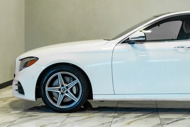 Used 2018 Mercedes-Benz E 300 image 15