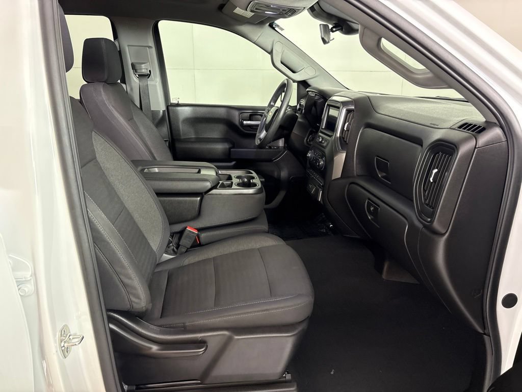 Certified 2026 Chevrolet Silverado 1500 Custom AWD/4WD image 20