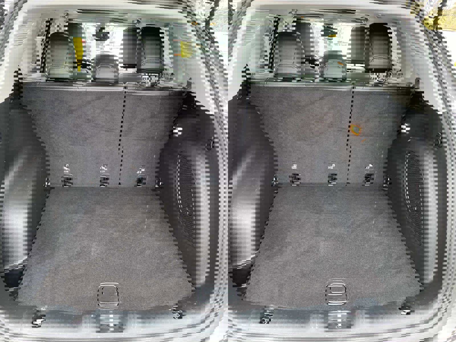 Certified 2022 Jeep Compass Limited w/ Sun and Sound Group image 6