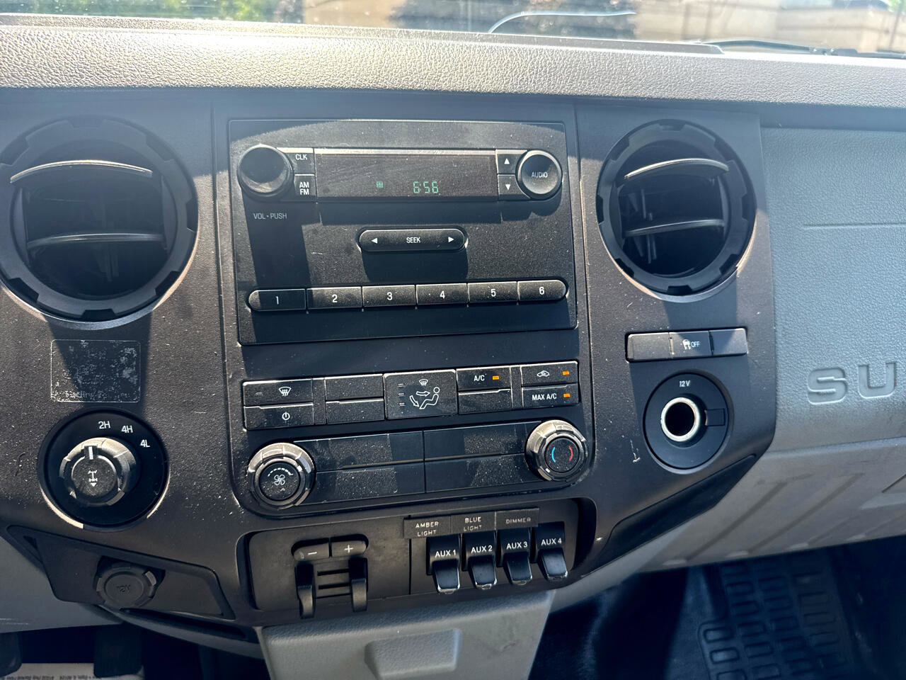 Used 2015 Ford F350 XL w/ Snow Plow Prep Package image 18