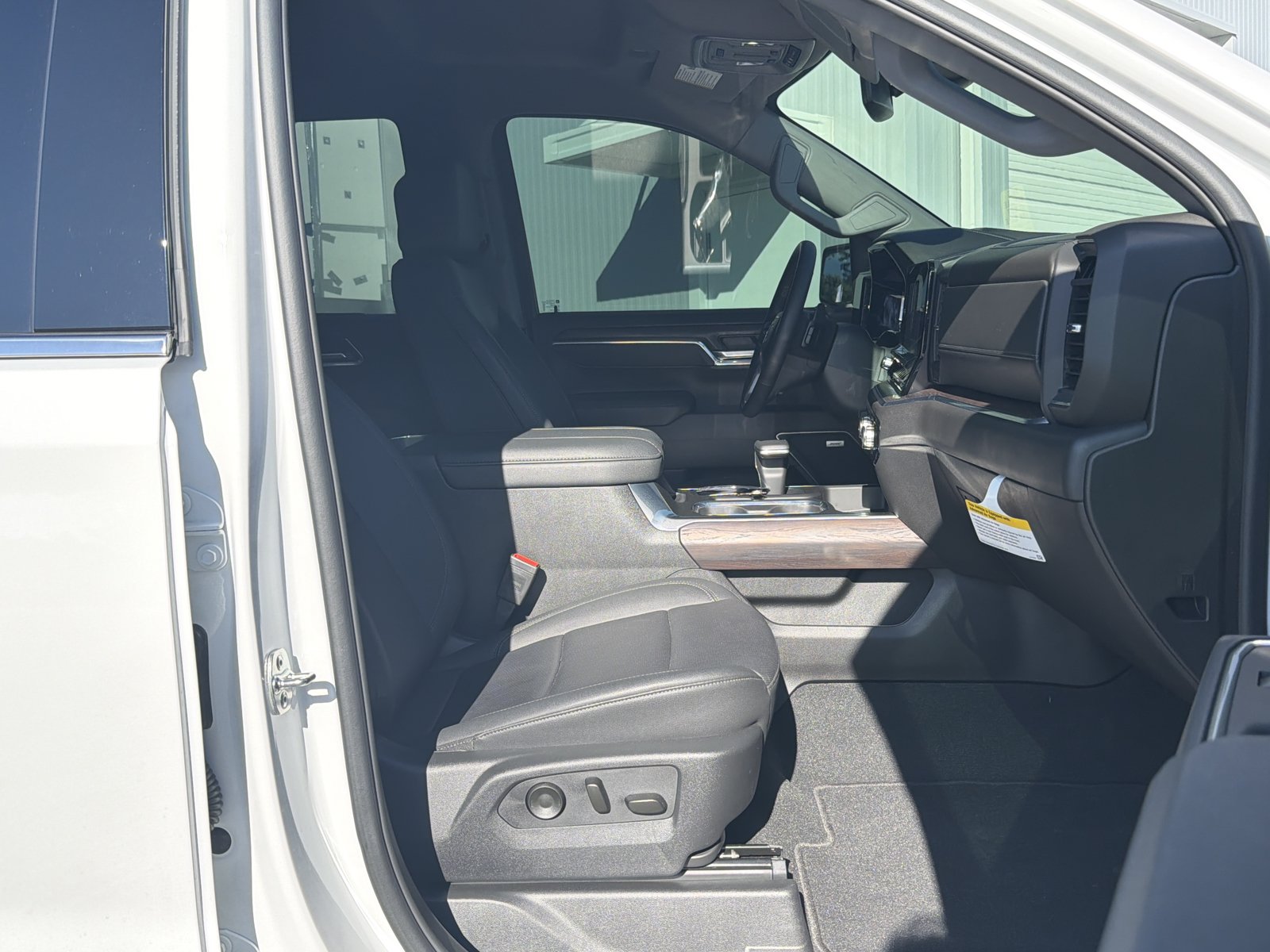 Used 2026 GMC Sierra 1500 SLT RWD image 31