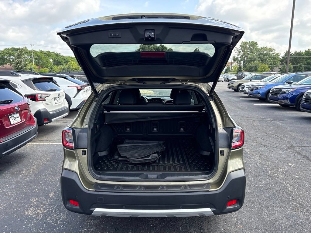 Certified 2025 Subaru Outback Limited w/ Popular Package #2 AWD/4WD image 8