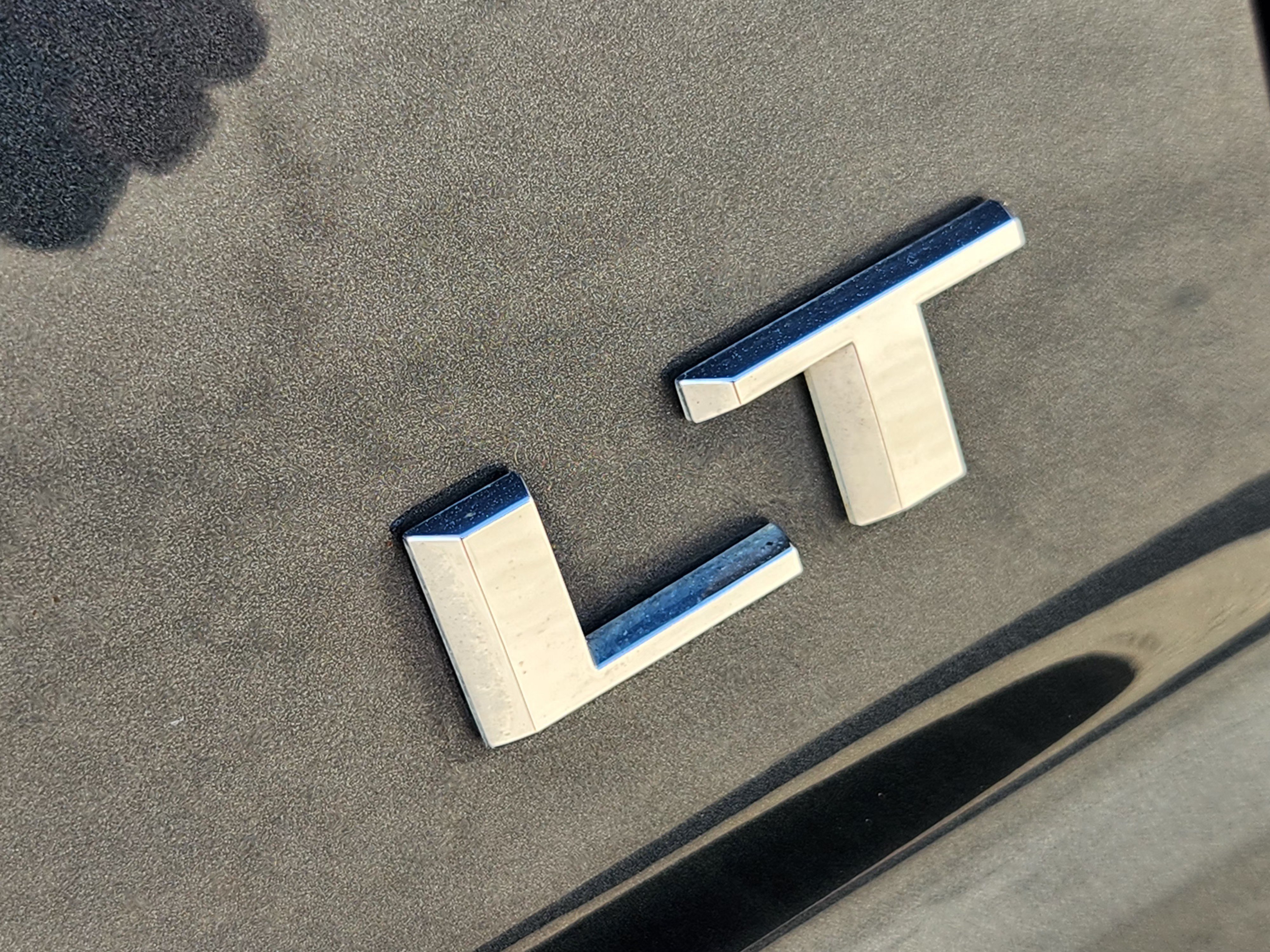 Used 2019 Chevrolet Silverado 1500 LT w/ Texas Edition RWD image 13