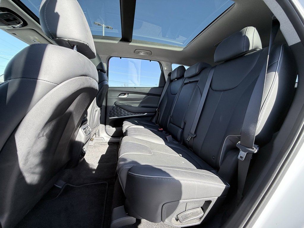 Used 2021 Hyundai Santa Fe Limited image 25