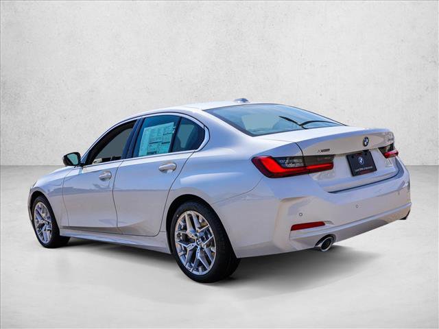 Certified 2025 BMW 330i xDrive Sedan w/ Convenience Package image 7