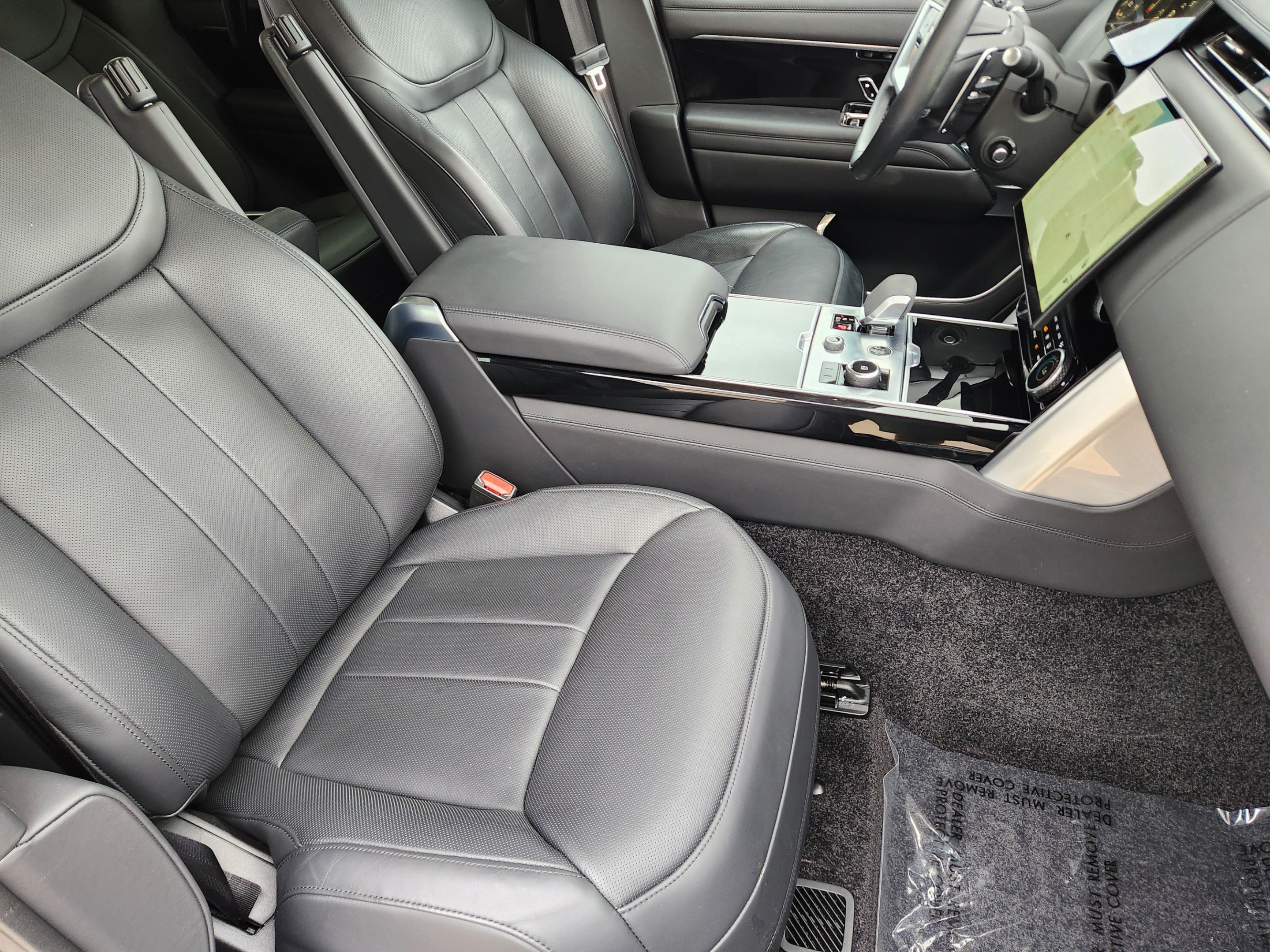 Certified 2023 Land Rover Range Rover Autobiography AWD/4WD image 9
