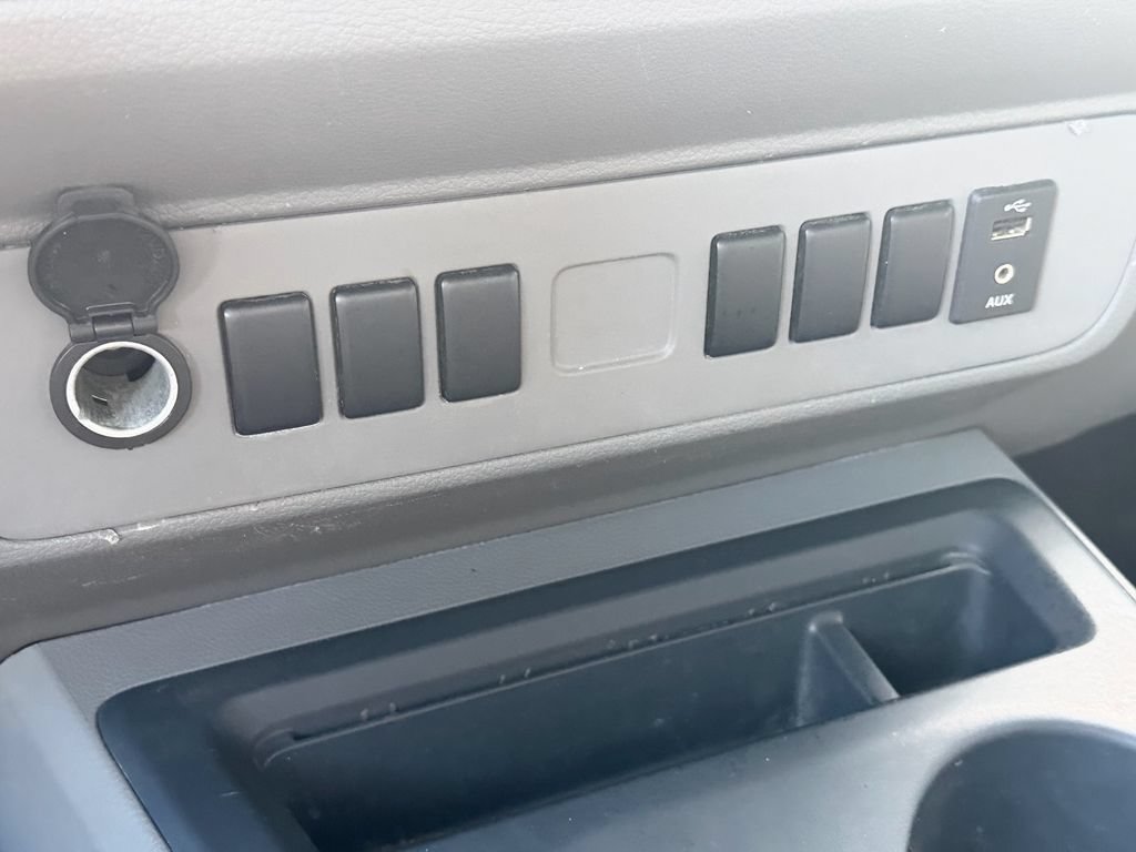 Used 2021 Nissan NV 2500 S RWD image 24