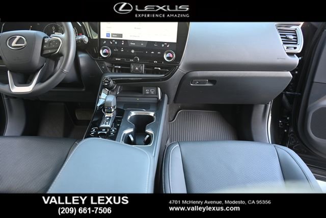 Used 2023 Lexus NX 350 AWD w/ Vision Package image 8