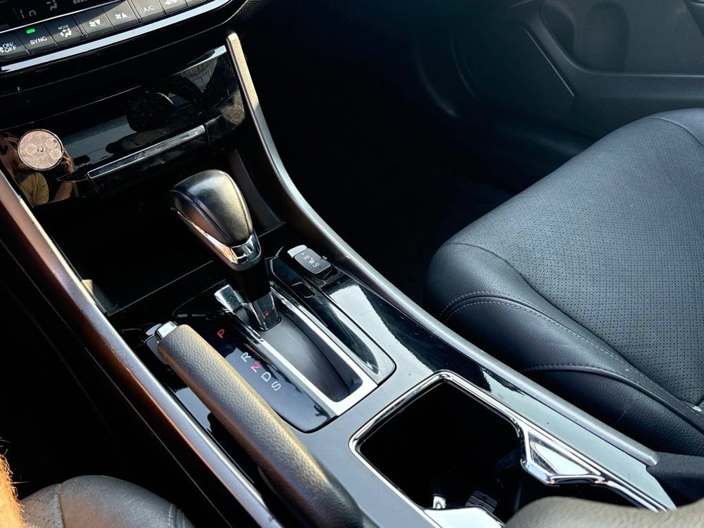 Used 2016 Honda Accord EX-L image 21