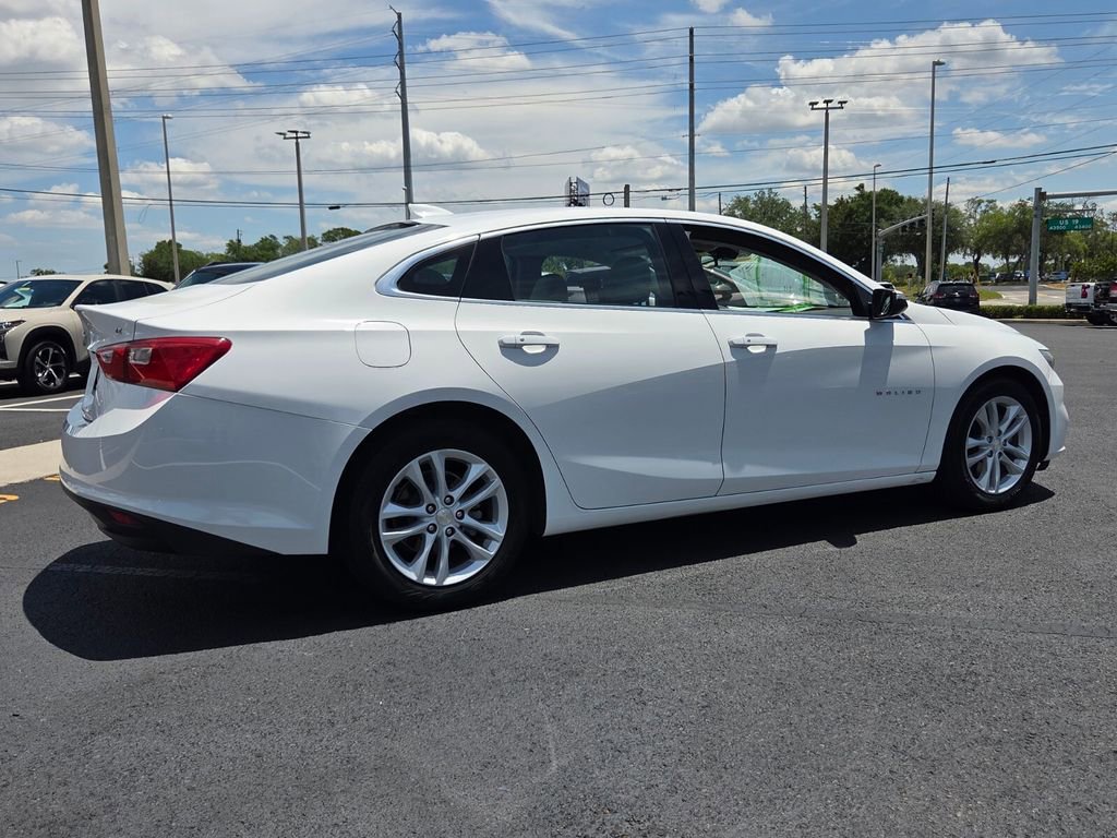 Certified 2018 Chevrolet Malibu LT w/ LPO, Convenience Package 2 FWD image 7