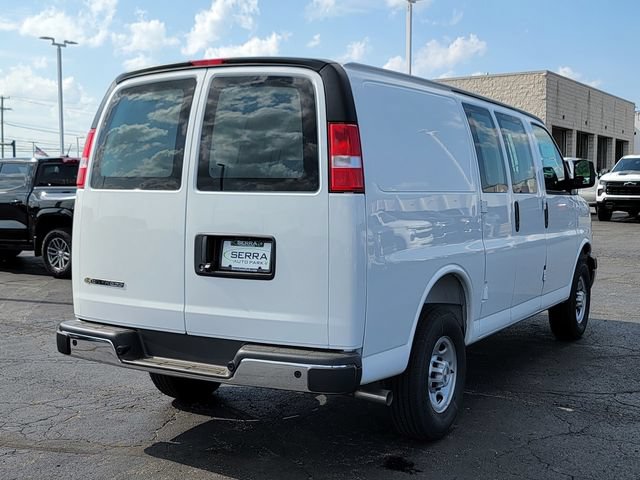New 2026 Chevrolet Express 2500 w/ Safety Package RWD image 5