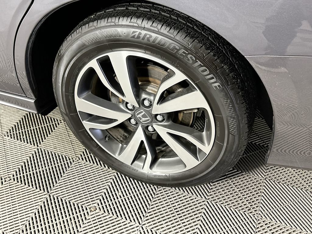 Used 2023 Honda Odyssey Touring image 40