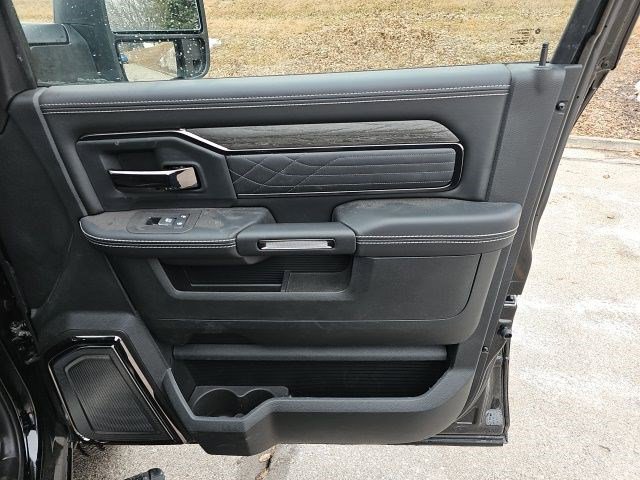 New 2026 RAM 2500 Limited image 13