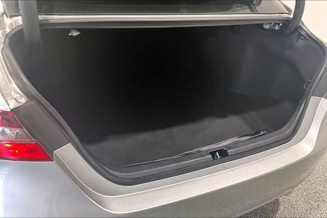 Used 2021 Toyota Camry SE AWD/4WD image 43