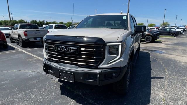 New 2026 GMC Sierra 1500 AT4X w/ LPO, Black Badging Package AWD/4WD image 5