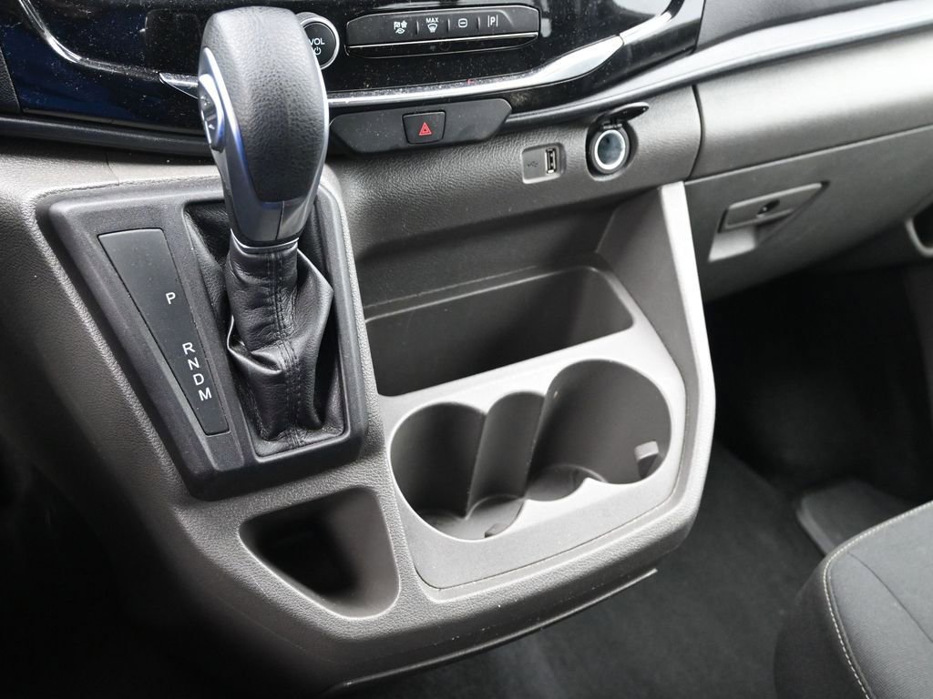 Used 2023 Ford Transit 350 XLT image 18