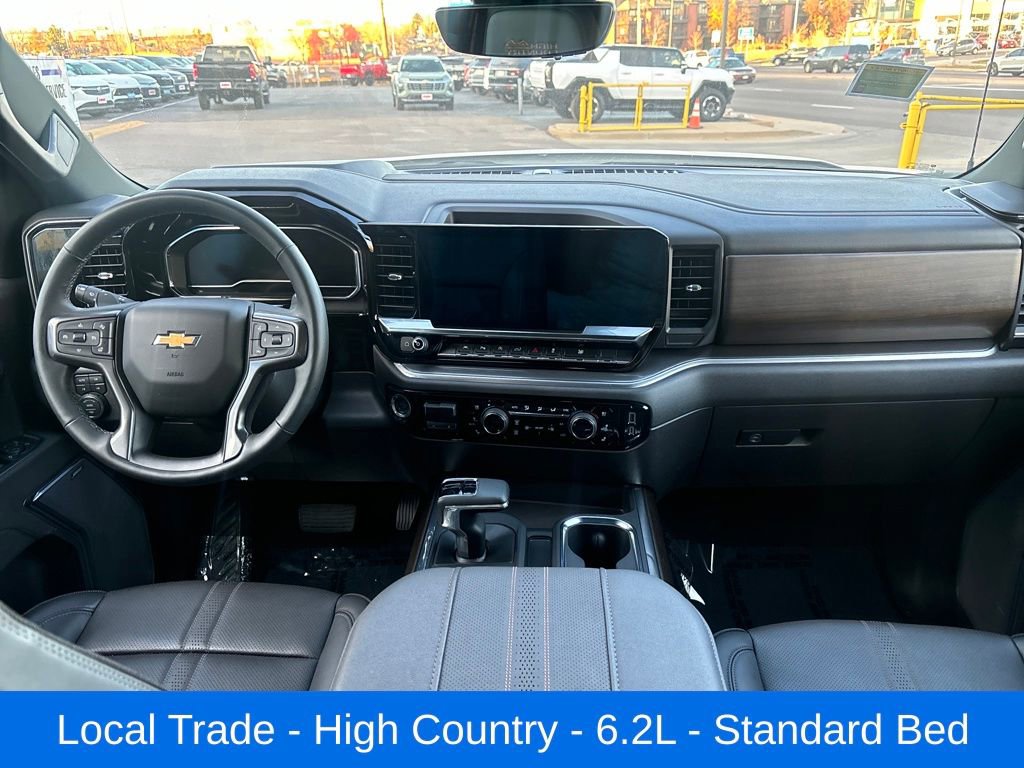 Used 2025 Chevrolet Silverado 1500 High Country w/ High Country Premium Package image 12