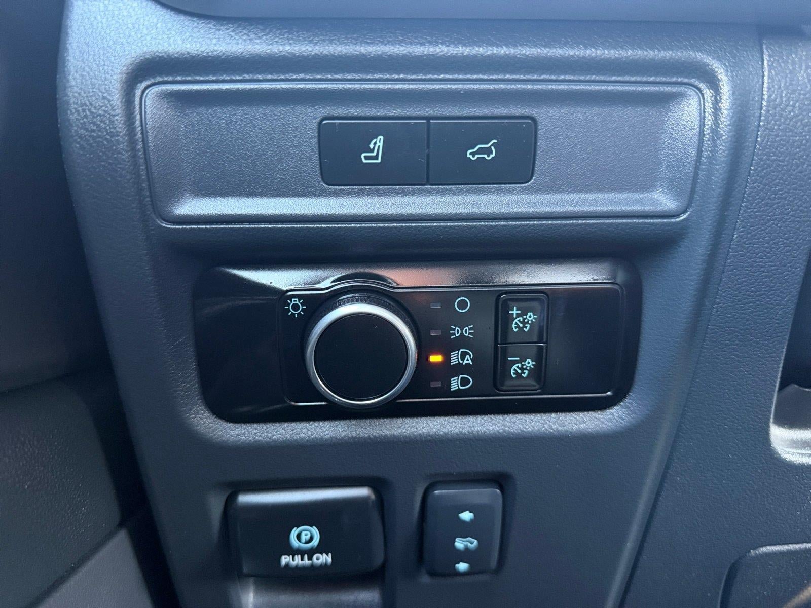 Used 2024 Ford Expedition XLT AWD/4WD image 20