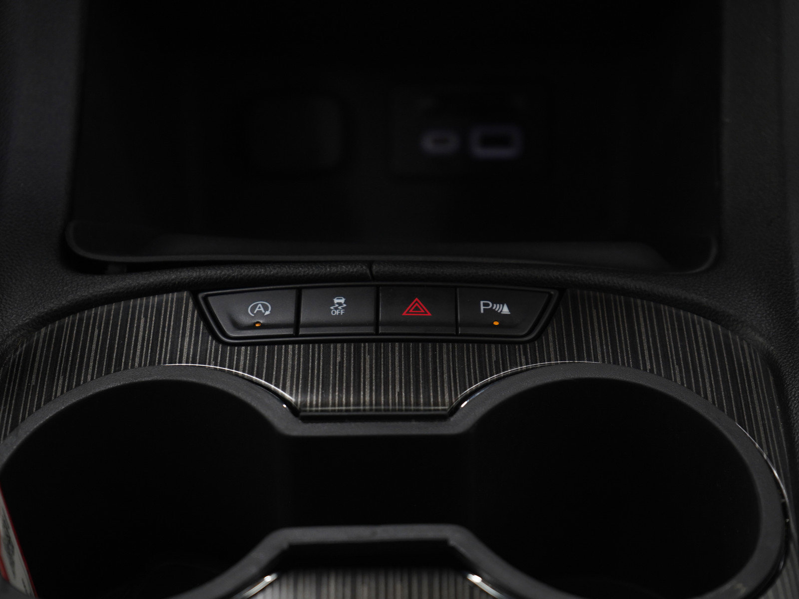 Used 2023 GMC Acadia SLT w/ Elevation Edition image 23