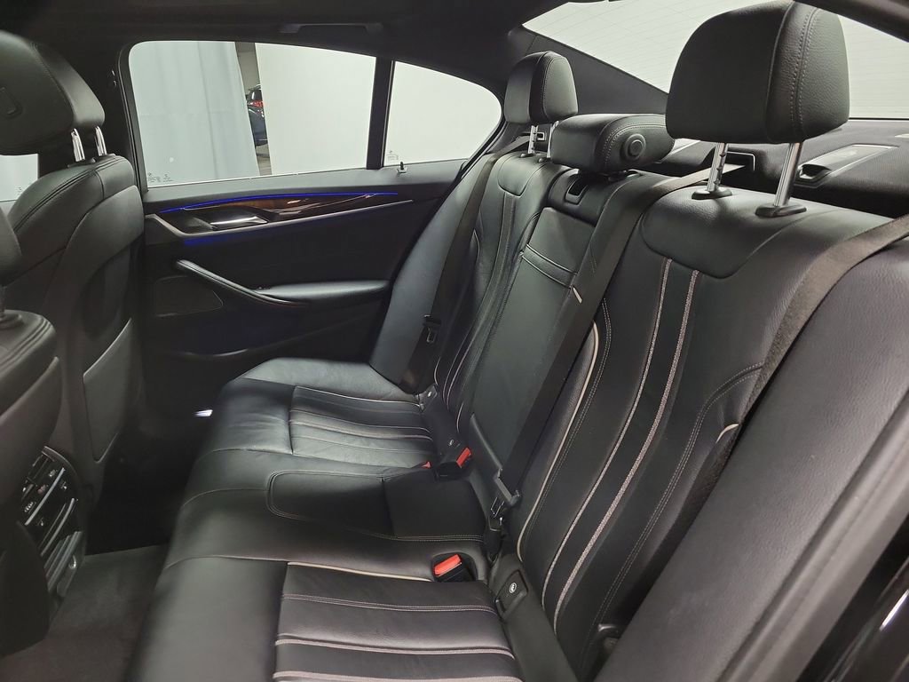 Used 2017 BMW 540i xDrive image 23