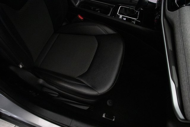 Used 2024 Jeep Compass Latitude image 17