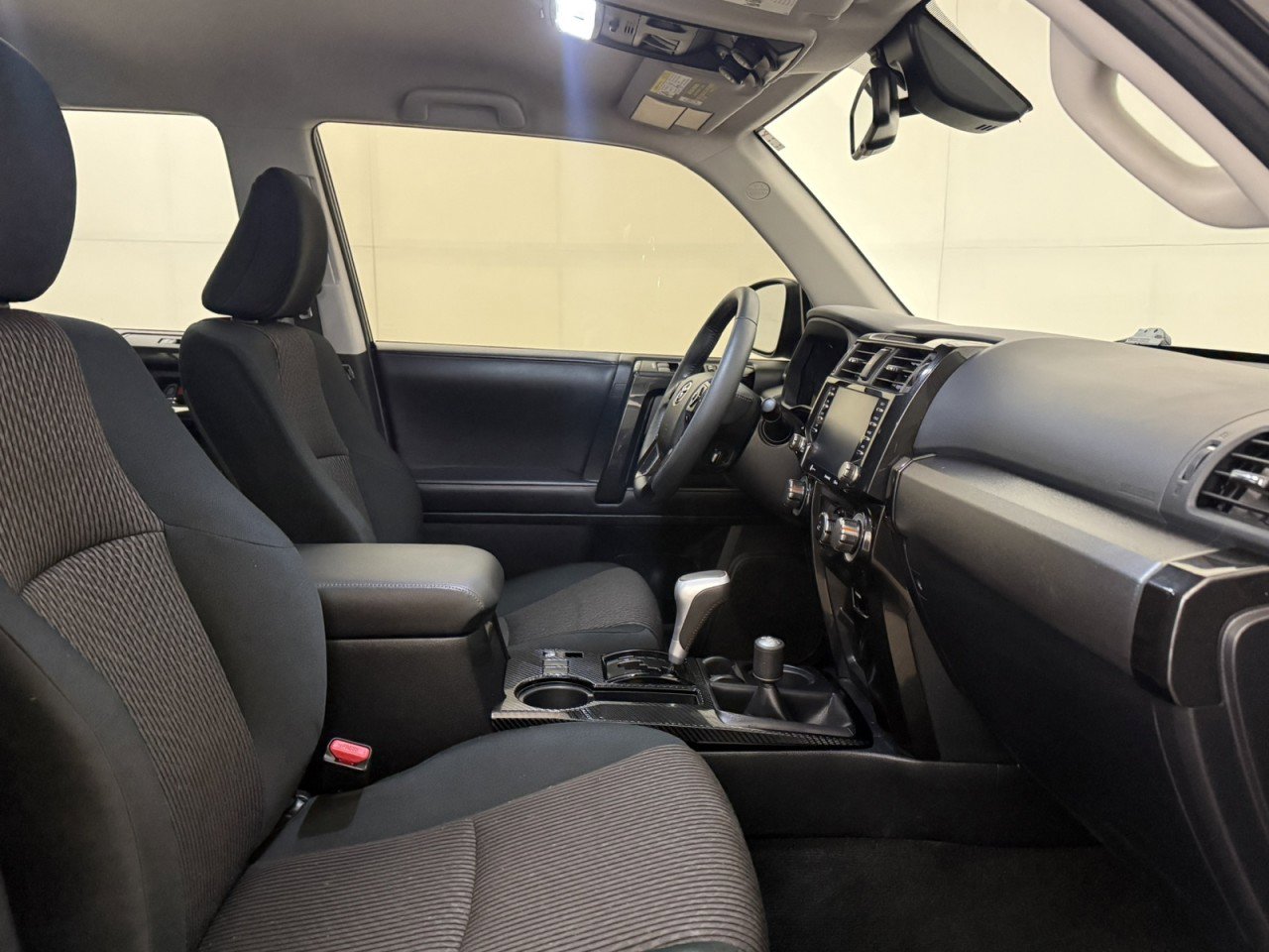 Used 2022 Toyota 4Runner TRD Off-Road image 10