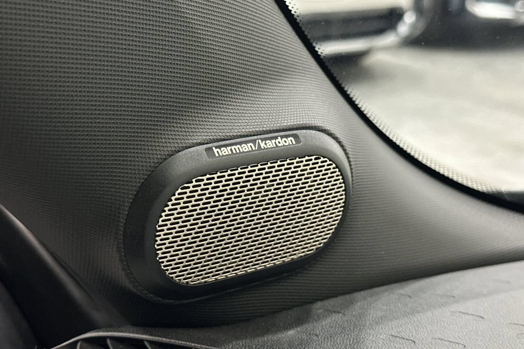 Used 2025 MINI Cooper S FWD image 19