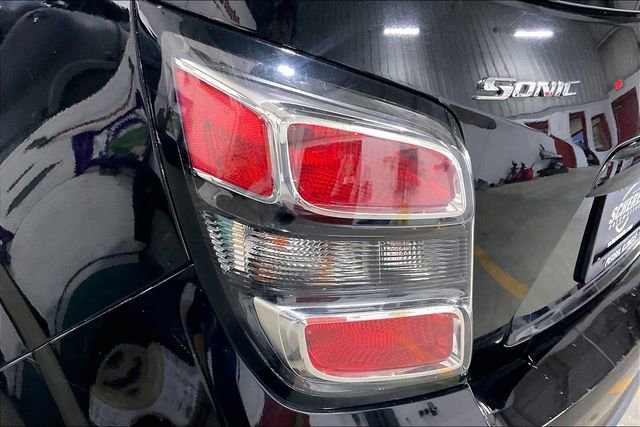 Used 2020 Chevrolet Sonic LT image 30
