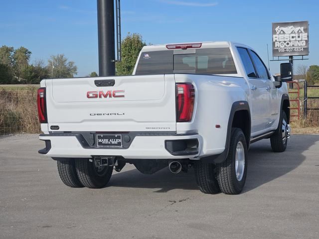 New 2026 GMC Sierra 3500 Denali w/ Denali Reserve Package AWD/4WD image 4