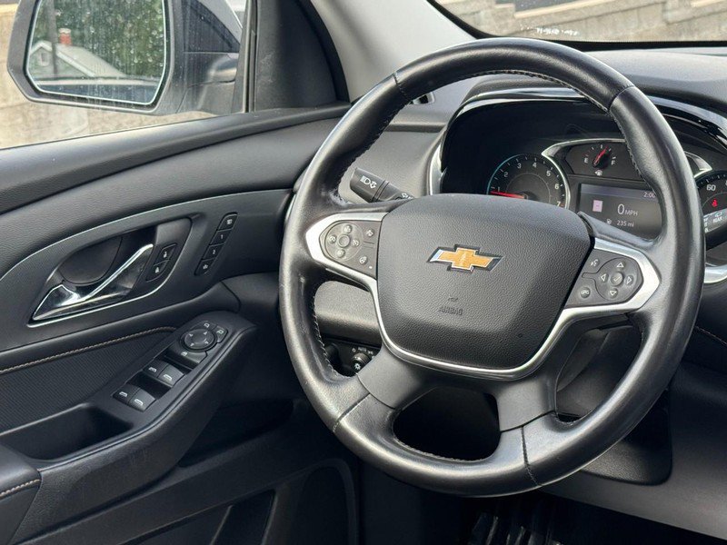 Used 2021 Chevrolet Traverse Premier w/ Redline Edition AWD/4WD image 12