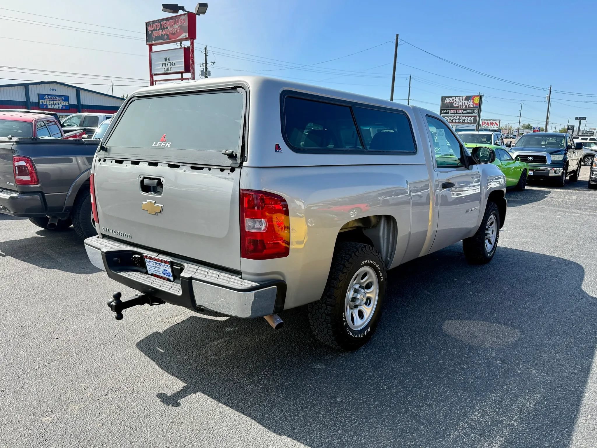 Used 2008 Chevrolet Silverado 1500 W/T RWD image 5